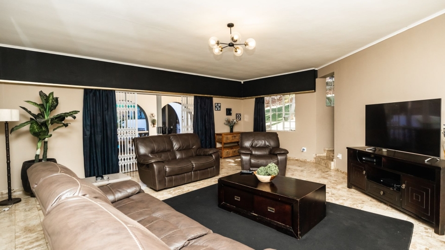 4 Bedroom Property for Sale in Safari Gardens North West